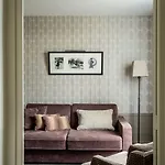 Aiglon Hotel Paris