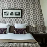 Aiglon Hotel Paris