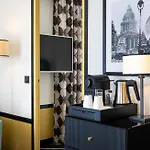 Aiglon 4* Paris