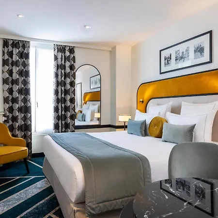 ホテル Aiglon パリ