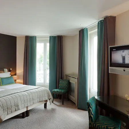 Aiglon Hotel