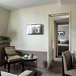Hotel Aiglon Paris