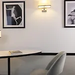 Aiglon Ξενοδοχείο