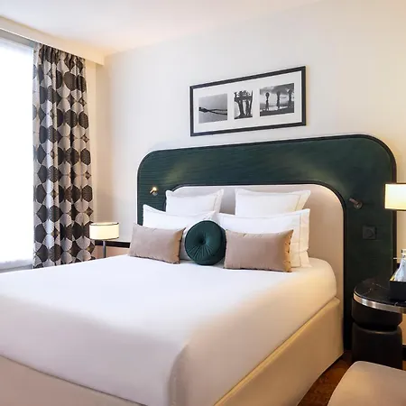 Aiglon Отель 4*