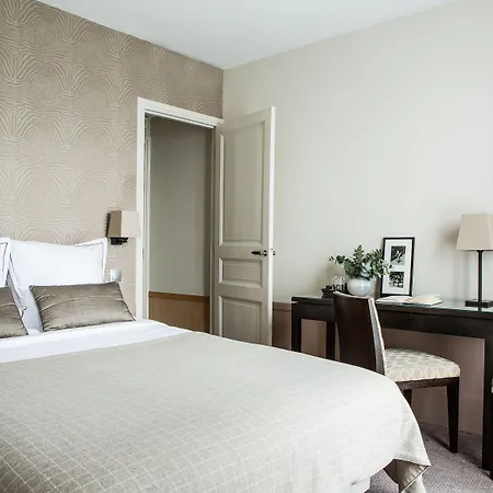Aiglon 4*
