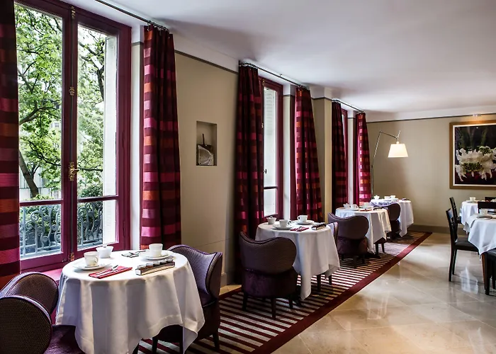 Aiglon 4* Paris