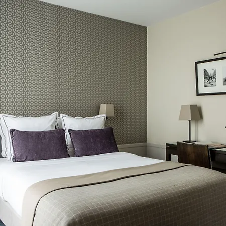 Aiglon Hotel Paris